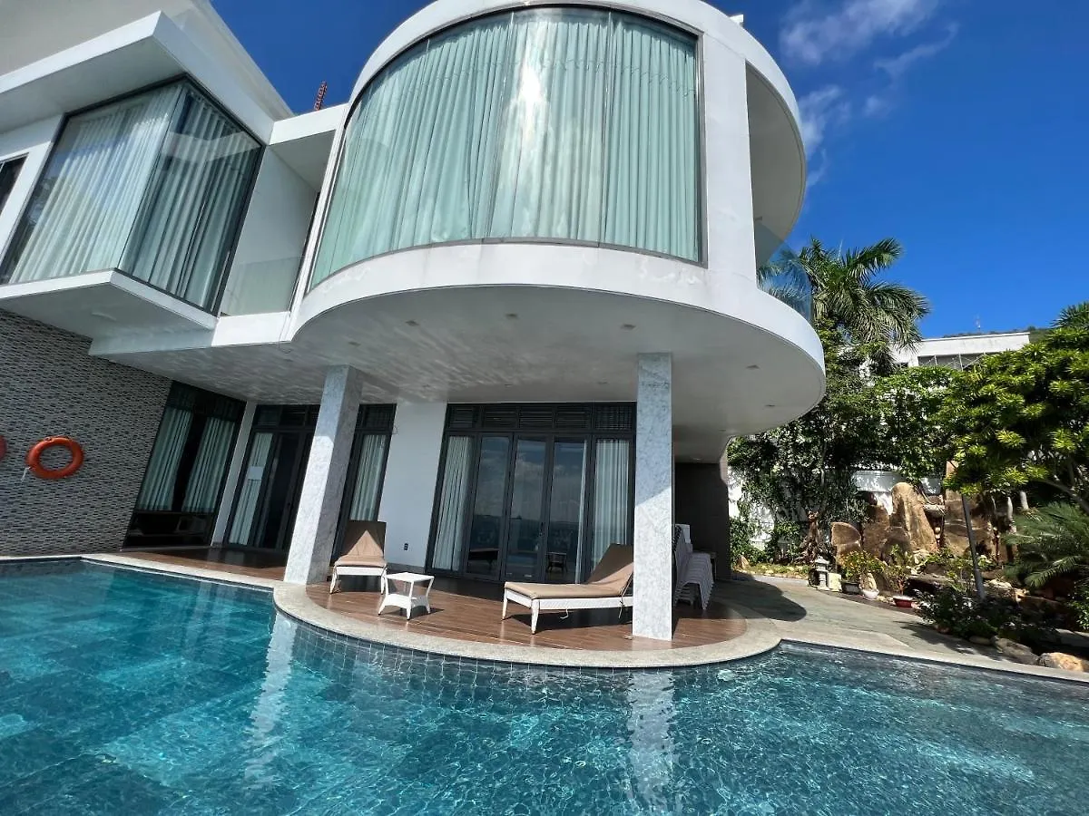 Nancy Grand Vung Tau Villa 0*,